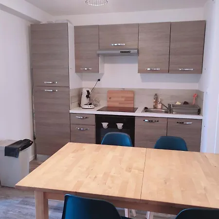 Appartement Cocon Avec Jardin Terrasse Prive Et Parking